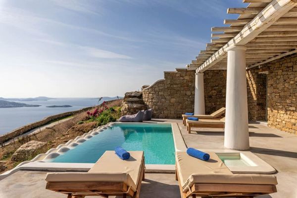 mykonos-divino-villa-47A67BE3A-348A-EFC4-F6AF-44E04E142106.jpg