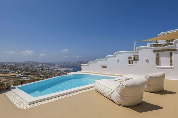 mykonos-divino-villa-688B5094C-799F-E01A-BBEC-446559C5E1B2.jpg