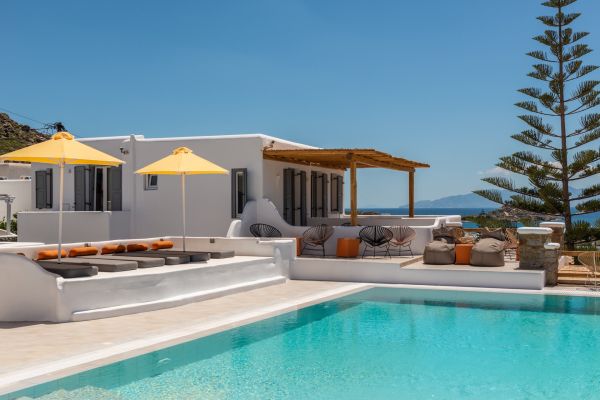 general-mykonos3405C78BD4-C4B7-523A-4D4E-56CD29D5E589.jpg